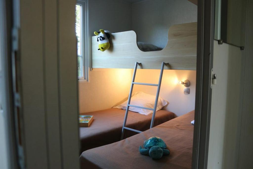 Camping Parc Mogador Sanary-sur-Mer Esterno foto