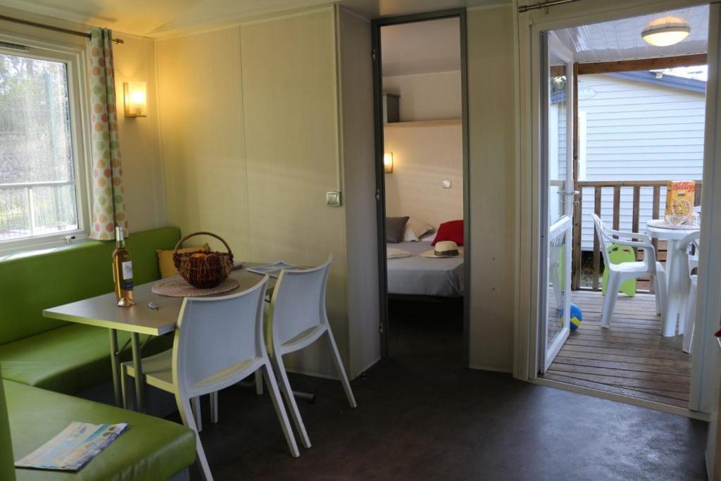 Camping Parc Mogador Sanary-sur-Mer Esterno foto
