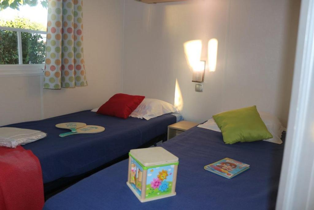 Camping Parc Mogador Sanary-sur-Mer Esterno foto