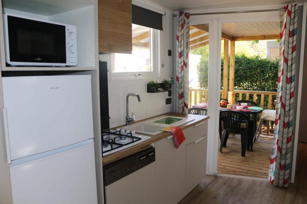 Camping Parc Mogador Sanary-sur-Mer Esterno foto